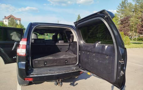 Toyota Land Cruiser Prado 150 рестайлинг 2, 2014 год, 3 500 000 рублей, 18 фотография