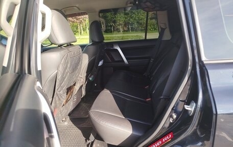 Toyota Land Cruiser Prado 150 рестайлинг 2, 2014 год, 3 500 000 рублей, 12 фотография