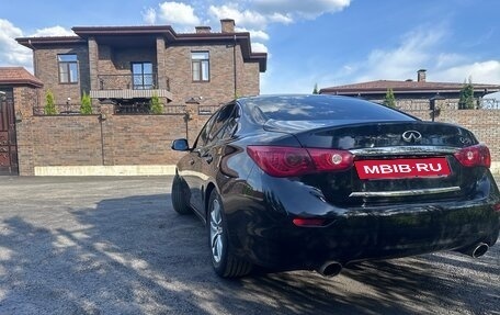 Infiniti Q50 I рестайлинг, 2014 год, 1 650 000 рублей, 2 фотография