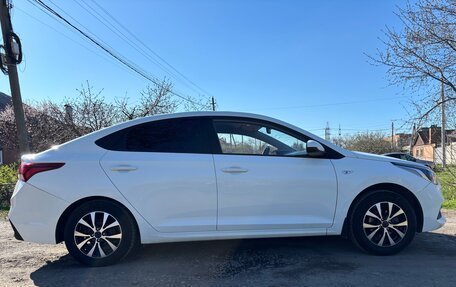 Hyundai Solaris II рестайлинг, 2019 год, 1 270 000 рублей, 2 фотография