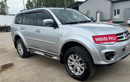 Mitsubishi Pajero Sport II рестайлинг, 2014 год, 1 780 000 рублей, 3 фотография