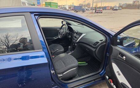 Hyundai Solaris II рестайлинг, 2014 год, 990 000 рублей, 11 фотография