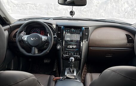 Infiniti FX II, 2008 год, 1 750 000 рублей, 38 фотография