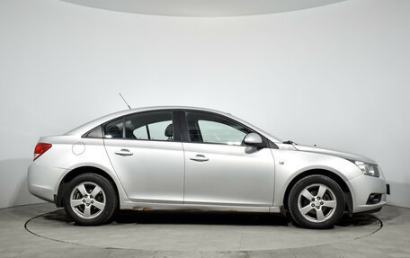 Chevrolet Cruze II, 2011 год, 680 000 рублей, 4 фотография