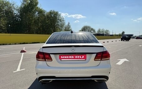 Mercedes-Benz E-Класс, 2014 год, 2 200 000 рублей, 3 фотография