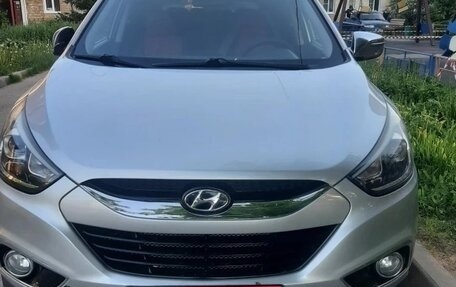 Hyundai ix35 I рестайлинг, 2014 год, 1 000 000 рублей, 4 фотография