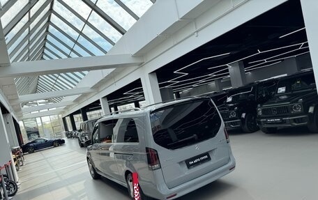 Mercedes-Benz V-Класс, 2026 год, 14 590 000 рублей, 38 фотография
