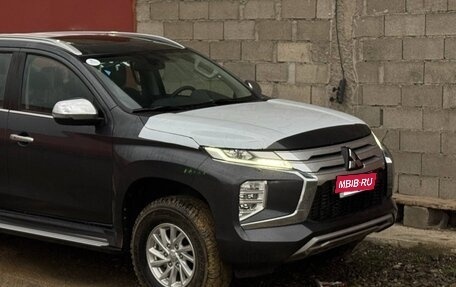 Mitsubishi Pajero Sport III рестайлинг, 2023 год, 3 750 000 рублей, 7 фотография