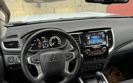 Mitsubishi Pajero Sport III рестайлинг, 2023 год, 3 750 000 рублей, 20 фотография