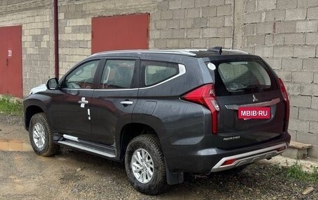 Mitsubishi Pajero Sport III рестайлинг, 2023 год, 3 750 000 рублей, 15 фотография