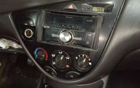 Ford Focus IV, 2004 год, 250 000 рублей, 6 фотография