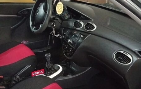 Ford Focus IV, 2004 год, 250 000 рублей, 5 фотография