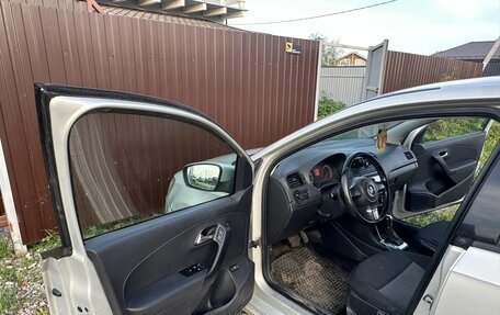 Volkswagen Polo VI (EU Market), 2012 год, 550 000 рублей, 16 фотография
