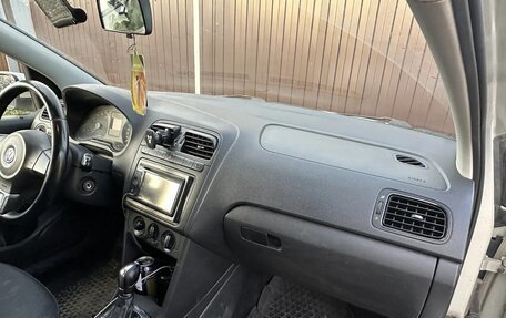 Volkswagen Polo VI (EU Market), 2012 год, 550 000 рублей, 17 фотография