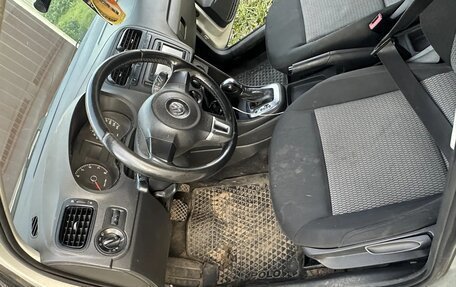 Volkswagen Polo VI (EU Market), 2012 год, 550 000 рублей, 24 фотография