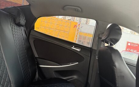 Hyundai Solaris II рестайлинг, 2011 год, 700 000 рублей, 9 фотография