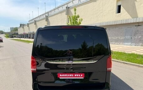 Mercedes-Benz V-Класс, 2022 год, 4 880 000 рублей, 5 фотография