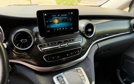 Mercedes-Benz V-Класс, 2022 год, 4 880 000 рублей, 15 фотография