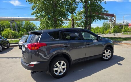 Toyota RAV4, 2015 год, 1 695 000 рублей, 9 фотография