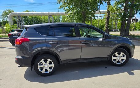Toyota RAV4, 2015 год, 1 695 000 рублей, 7 фотография