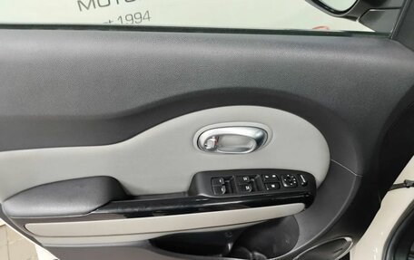 KIA Soul II рестайлинг, 2014 год, 1 149 000 рублей, 7 фотография