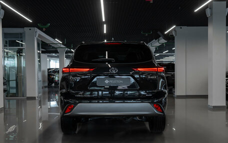 Toyota Highlander, 2026 год, 5 200 000 рублей, 6 фотография