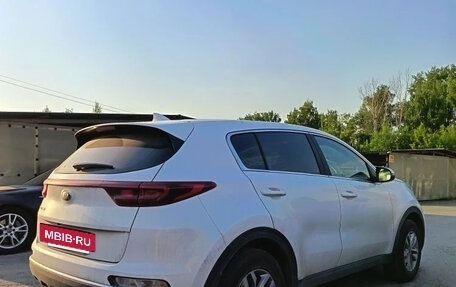 KIA Sportage IV рестайлинг, 2021 год, 2 750 000 рублей, 10 фотография