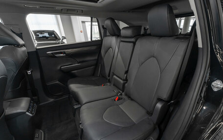 Toyota Highlander, 2026 год, 5 200 000 рублей, 14 фотография