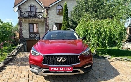 Infiniti QX30, 2016 год, 2 499 999 рублей, 1 фотография