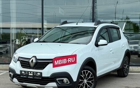 Renault Sandero II рестайлинг, 2019 год, 1 199 000 рублей, 1 фотография