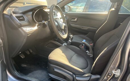 KIA Rio III рестайлинг, 2011 год, 650 000 рублей, 6 фотография