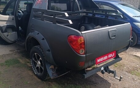 Mitsubishi L200 IV рестайлинг, 2008 год, 1 250 000 рублей, 2 фотография