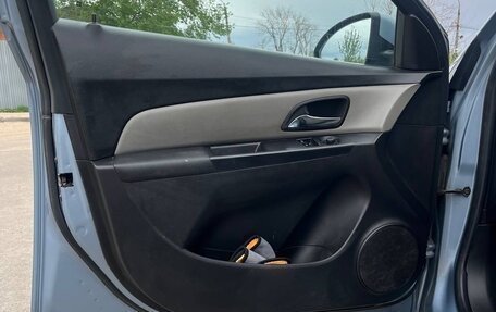 Chevrolet Cruze II, 2011 год, 650 000 рублей, 9 фотография