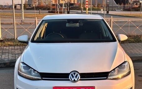 Volkswagen Golf VII, 2014 год, 1 390 000 рублей, 2 фотография