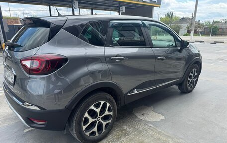 Renault Kaptur I рестайлинг, 2017 год, 1 290 000 рублей, 7 фотография