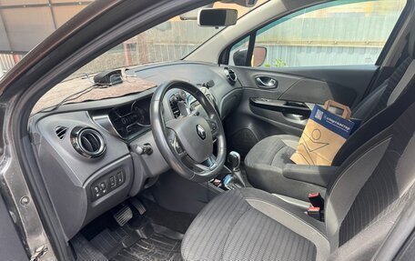 Renault Kaptur I рестайлинг, 2017 год, 1 290 000 рублей, 10 фотография