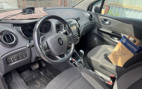 Renault Kaptur I рестайлинг, 2017 год, 1 290 000 рублей, 11 фотография