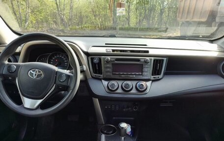 Toyota RAV4, 2014 год, 1 450 000 рублей, 10 фотография