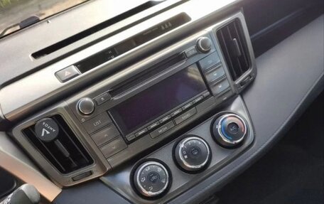 Toyota RAV4, 2014 год, 1 450 000 рублей, 11 фотография