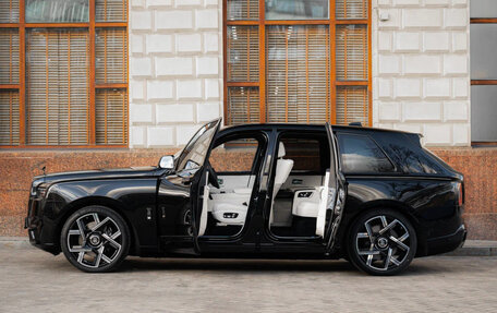 Rolls-Royce Cullinan, 2025 год, 69 000 000 рублей, 9 фотография
