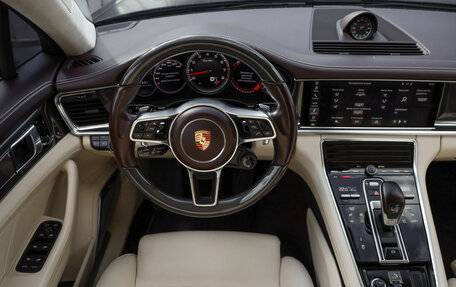 Porsche Panamera II рестайлинг, 2017 год, 8 199 000 рублей, 13 фотография