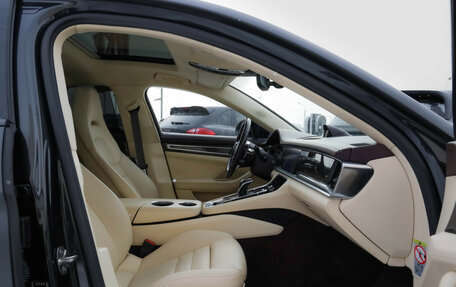 Porsche Panamera II рестайлинг, 2017 год, 8 199 000 рублей, 30 фотография