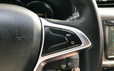 Renault Sandero II рестайлинг, 2019 год, 1 200 000 рублей, 13 фотография