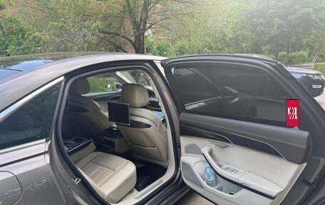 Audi A8, 2018 год, 4 000 000 рублей, 10 фотография