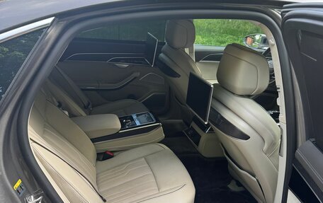 Audi A8, 2018 год, 4 000 000 рублей, 12 фотография