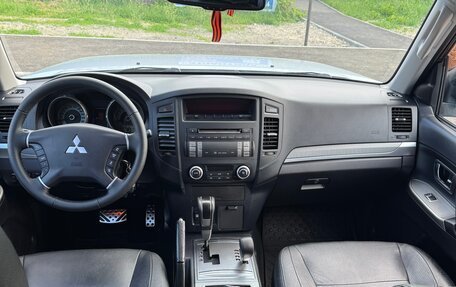 Mitsubishi Pajero IV, 2014 год, 2 480 000 рублей, 10 фотография