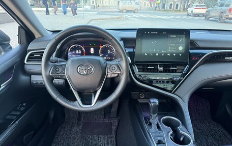 Toyota Camry, 2022 год, 3 890 000 рублей, 8 фотография