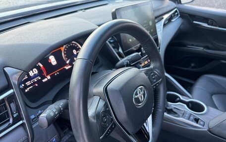 Toyota Camry, 2022 год, 3 890 000 рублей, 13 фотография