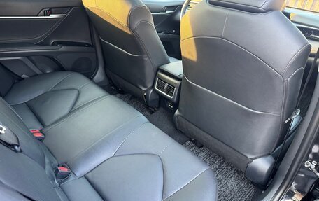 Toyota Camry, 2022 год, 3 890 000 рублей, 16 фотография