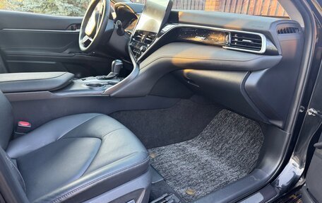 Toyota Camry, 2022 год, 3 890 000 рублей, 17 фотография